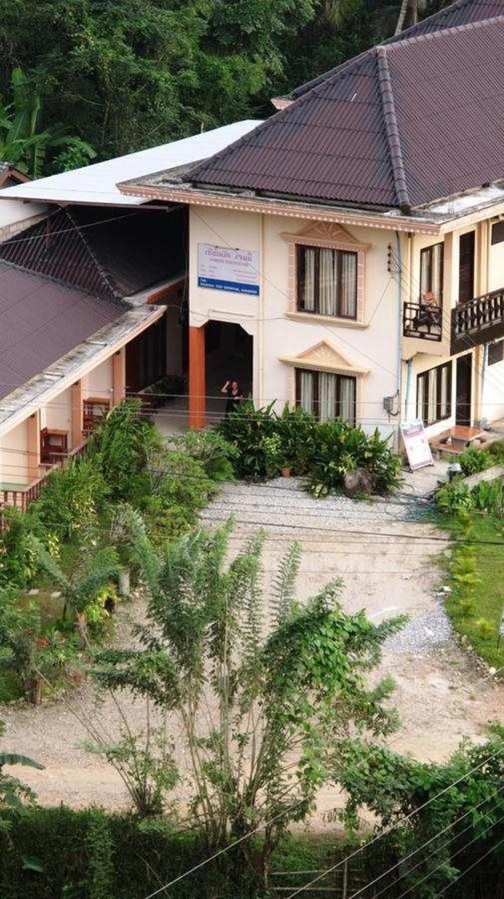 Jammee Guesthouse Vang Vieng Bagian luar foto