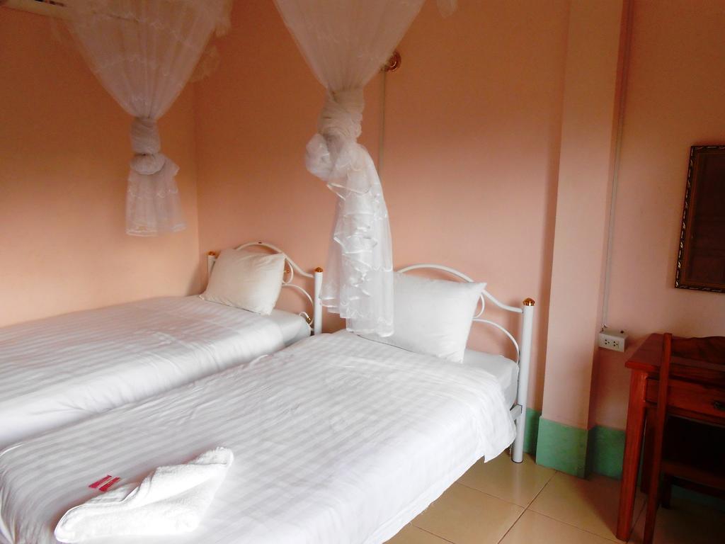 Jammee Guesthouse Vang Vieng Ruang foto